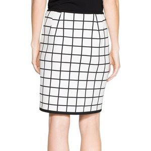 White House Black Market Skirts - Like New! WHBM Windowpane Pencil Skirt White House Black Market Skirts - Like New! WHBM Windowpane Pencil Skirt
